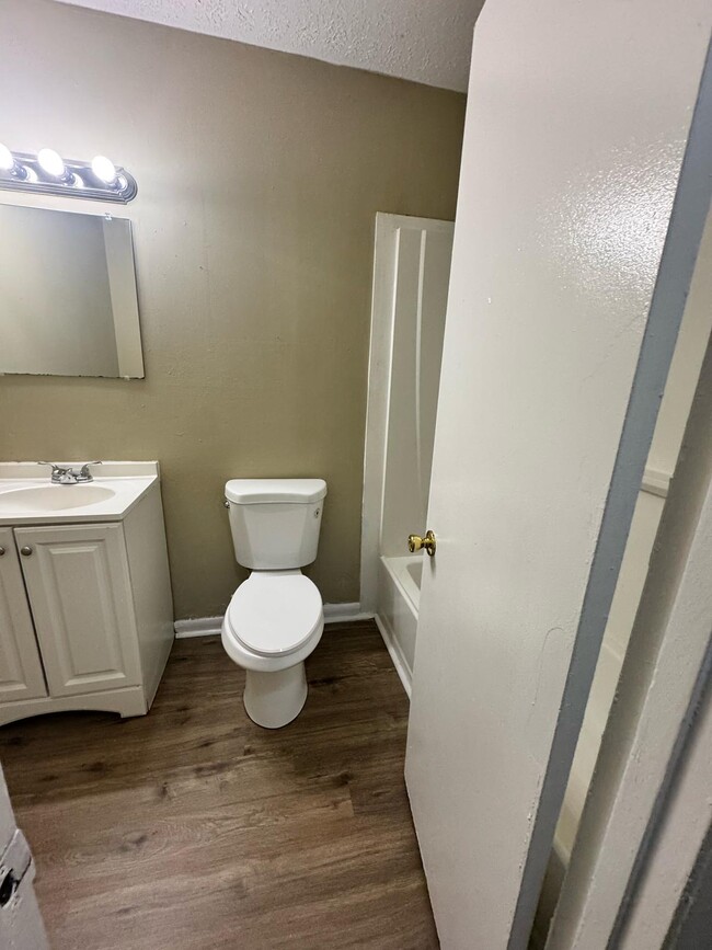 1206 Lajuana Ln in Albany, GA - Building Photo - Building Photo