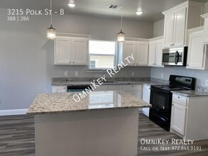 3215 Polk St in Greenville, TX - Building Photo - Building Photo