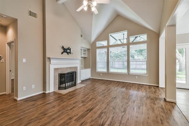 24031 Bonnamere Ln in Katy, TX - Building Photo - Building Photo