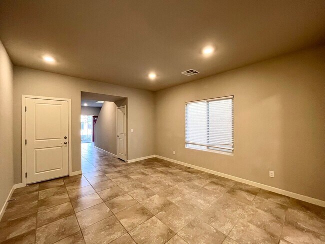 5357 Java Plum St in Las Vegas, NV - Building Photo - Building Photo