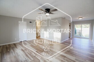 505 S Cedar St in Maryville, TN - Building Photo - Building Photo