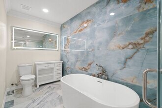 4023 Breakwood Dr in Houston, TX - Building Photo - Building Photo