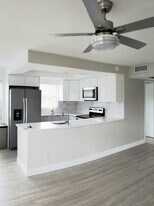 271 Fanshaw G in Boca Raton, FL - Building Photo