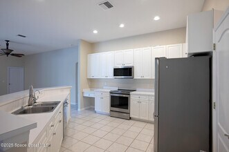 943 Carriage Hill Rd in Melbourne, FL - Building Photo - Building Photo