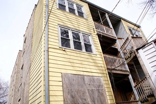 8339 S Drexel Ave in Chicago, IL - Building Photo