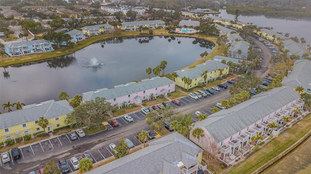190 Pompano Dr SE in St. Petersburg, FL - Building Photo