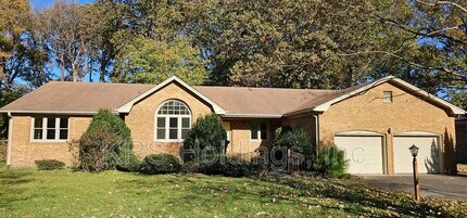 1029 Dulcie Ave in Virginia Beach, VA - Building Photo - Building Photo