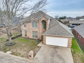 8434 Golf Club Cir in Fort Worth, TX - Building Photo - Building Photo