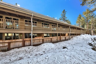 3546 Spruce Ave in South Lake Tahoe, CA - Building Photo - Building Photo