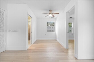 880 Oriole Ave in Miami Springs, FL - Building Photo - Building Photo