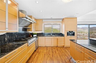941 Aliamanu Pl in Honolulu, HI - Building Photo - Building Photo