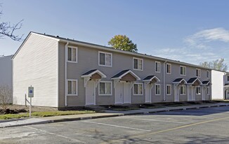 The Rivers in Chesapeake, VA - Building Photo