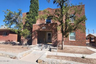 2862 Grant Ave in El Paso, TX - Building Photo