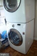 8002 Birnam Wood Dr in McLean, VA - Building Photo - Building Photo