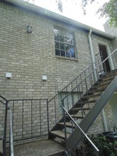 9797 Leawood Blvd in Houston, TX - Building Photo - Building Photo