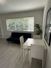 1601 Meridian Ave in Miami Beach, FL - Building Photo - Building Photo
