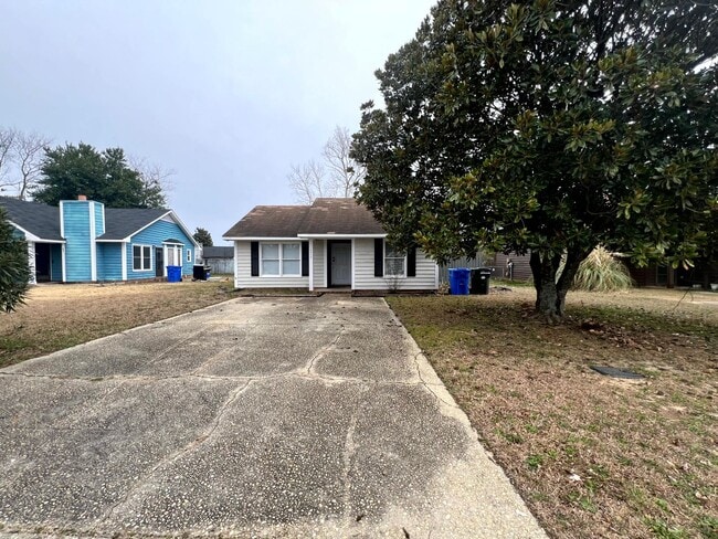 6820 Winchester St in Fayetteville, NC - Building Photo - Building Photo