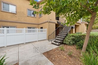 41410 Juniper St in Murrieta, CA - Building Photo - Building Photo
