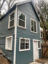 783 N Village Ln in Crestline, CA - Building Photo - Building Photo