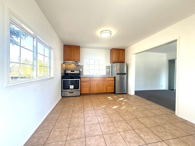 property at 119 N Claremont St