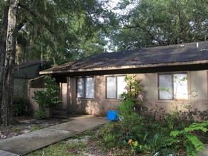 2220 SW 70th Ter in Gainesville, FL - Building Photo - Building Photo