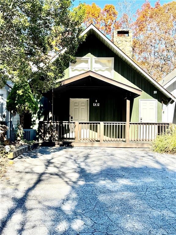 property at 3 Berkshire Ln