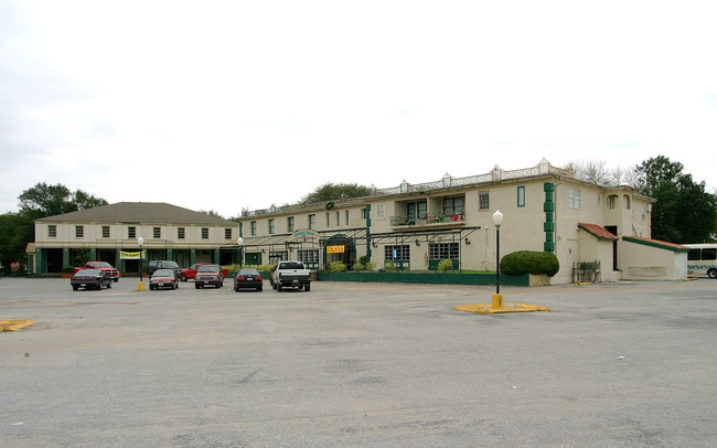 Westbury Square Shopping Village