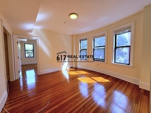 881 Massachusetts Ave, Unit 54 in Cambridge, MA - Building Photo - Building Photo