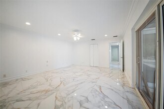 16770 Lakeview Ct in Weston, FL - Building Photo - Building Photo