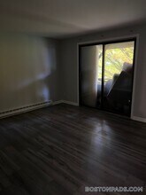 75 Groton School Rd, Unit P7 in Ayer, MA - Building Photo - Building Photo