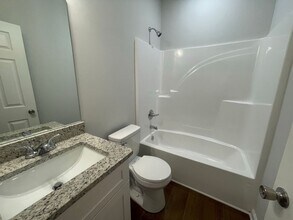 170 Johnson Dr Ext in Athens, GA - Building Photo - Building Photo