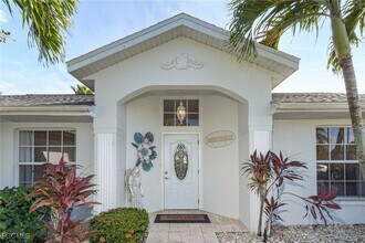 2308 SE 27th St in Cape Coral, FL - Building Photo - Building Photo