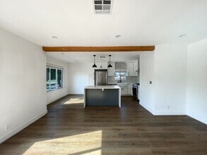 3795 Rosewood Ave in Los Angeles, CA - Building Photo - Building Photo