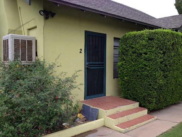 312 W Lynwood St, Unit 2 in Phoenix, AZ - Building Photo