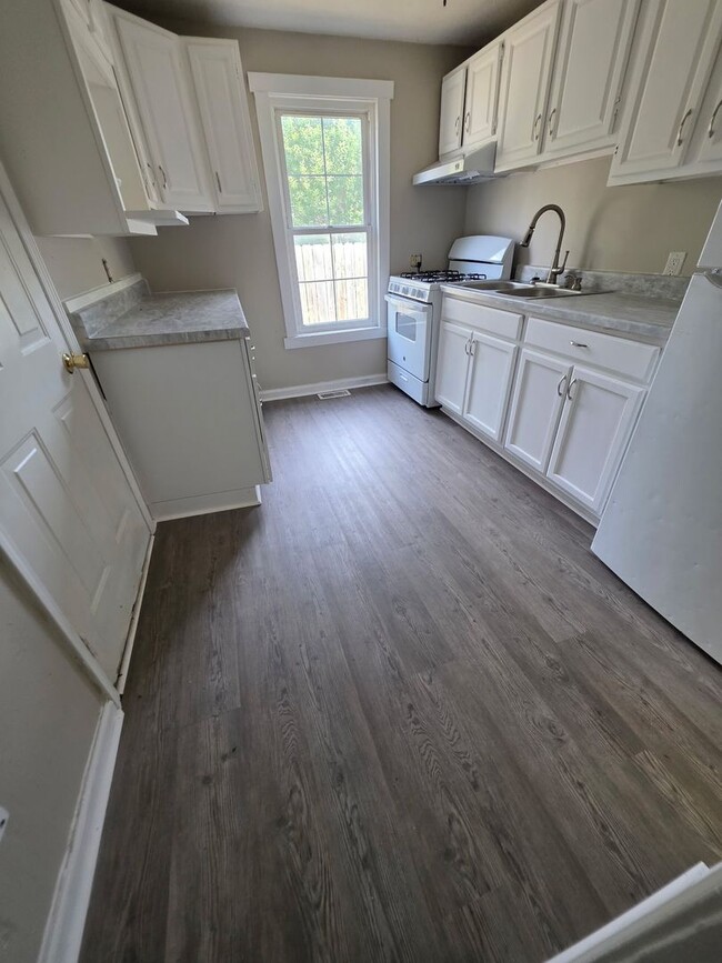property at 1304 25th St