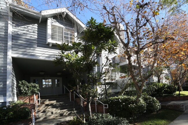 3616 Cardiff Ave Apartments in Los Angeles, CA - Foto de edificio - Building Photo