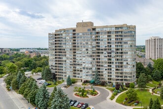 Discovery Palace I in Pickering, ON - Building Photo - Building Photo