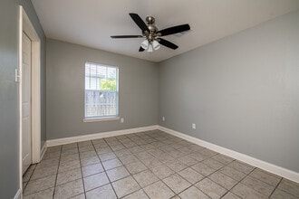 Heatherwood in Hammond, LA - Foto de edificio - Building Photo