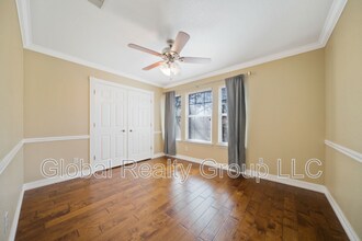 11016 Forest Shower in Live Oak, TX - Building Photo - Building Photo