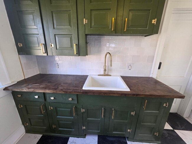 159 Oak Park in Akron, OH - Building Photo - Building Photo