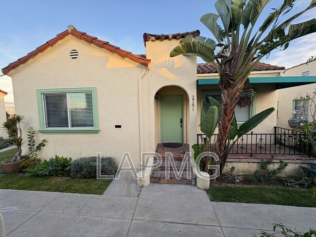 2751 Pomeroy Ave in Los Angeles, CA - Building Photo - Building Photo