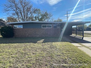 2619 47th St in Lubbock, TX - Building Photo - Building Photo