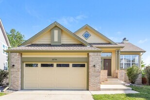 18796 E Powers Pl in Aurora, CO - Building Photo