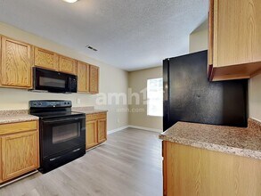 3600 Mountain Brook Cir in Durham, NC - Building Photo - Building Photo