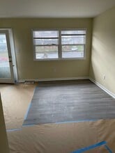 13205 Hampshire Ct in Woodbridge, VA - Building Photo - Building Photo