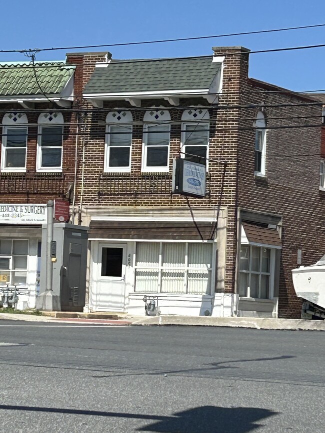 8003 W Chester Pike, Unit Apt#1