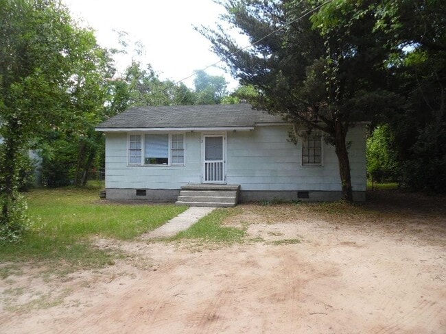 3 Sherwood Ln