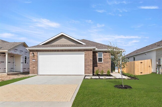 property at 1117 Yaupon Holly Dr