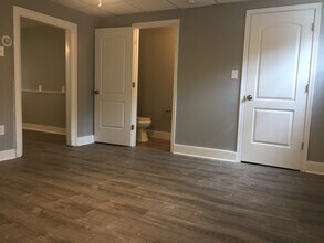 9 W Main St in Macungie, PA - Building Photo - Building Photo