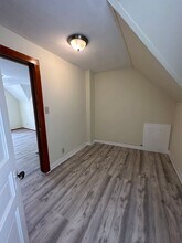 5347 N Sherman Blvd-Unit -5347 N Sherman Blvd (Upper Unit) in Milwaukee, WI - Building Photo - Building Photo